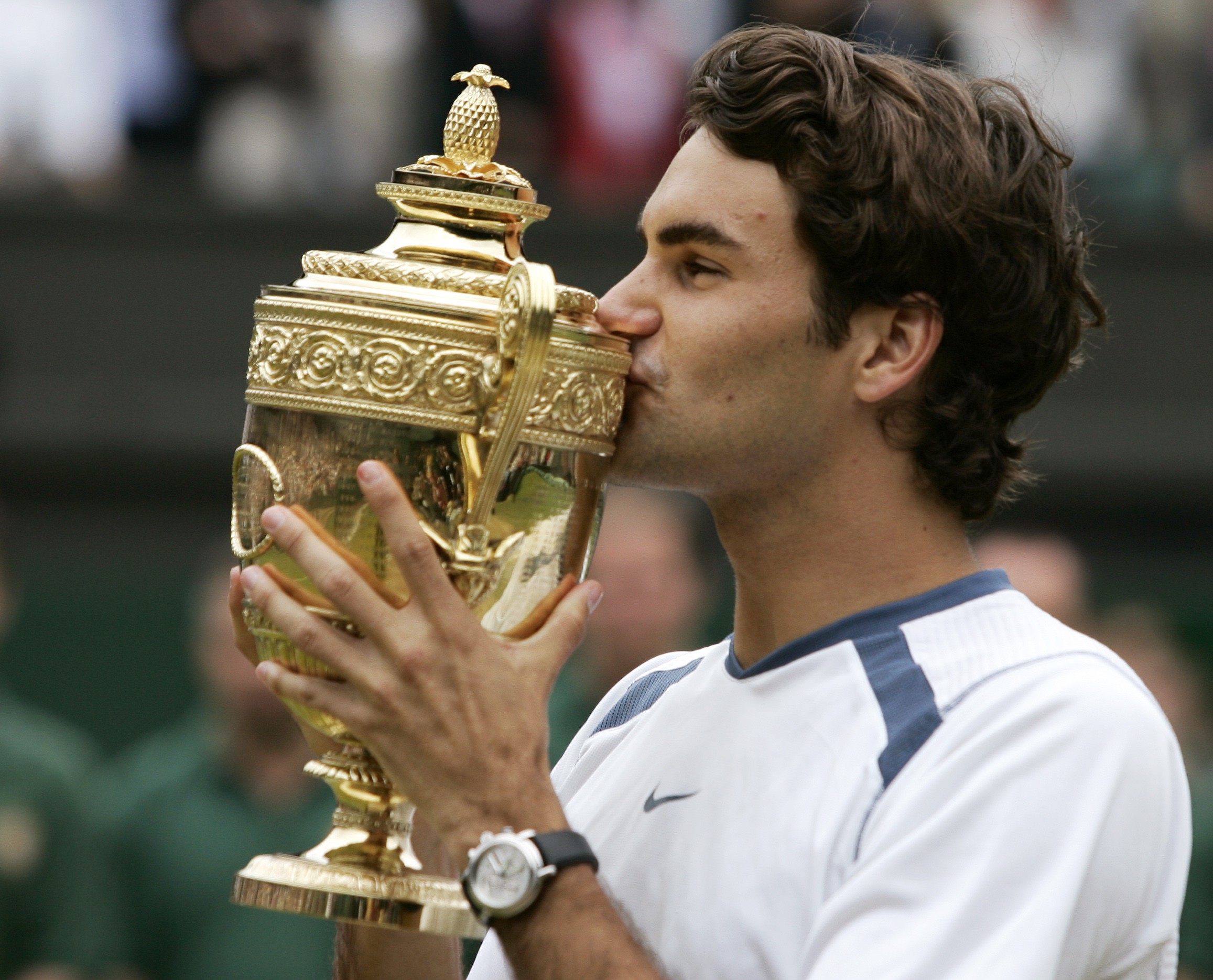 费德勒连续十五场比赛得分超过反败为胜，C9不断突破！的简单介绍